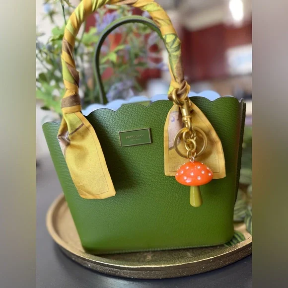 Mushroom Keychain/Bag Charm- Orange or Red - Picture 4 of 8